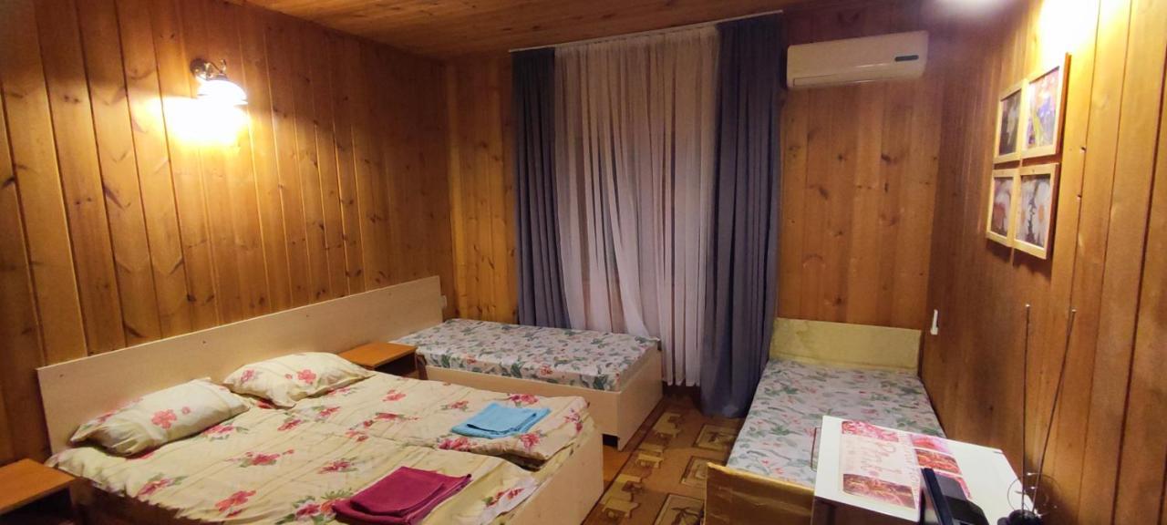 Эко-Отель Гагра Gagra Bagian luar foto